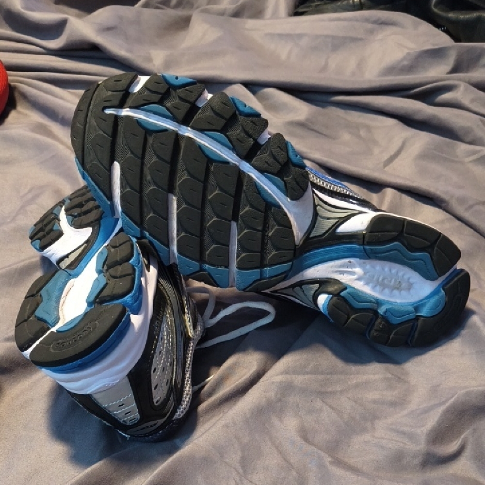 Saucony Grid Stratos 5 Silver and Black Athletic Shoes - Picture 4 of 6